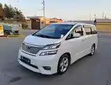 Toyota Vellfire, 2010-2