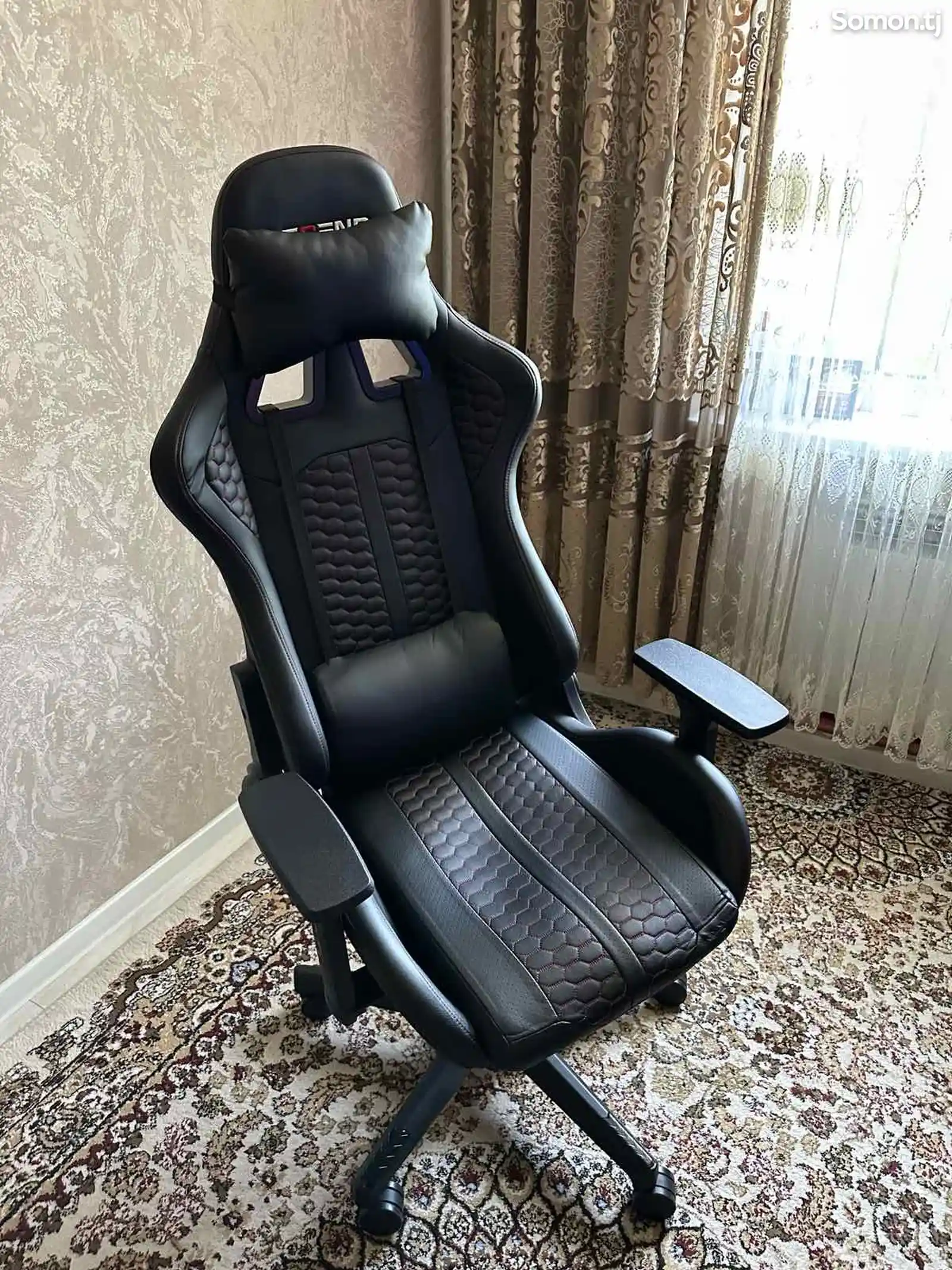 Игровое кресло для компьютера-3