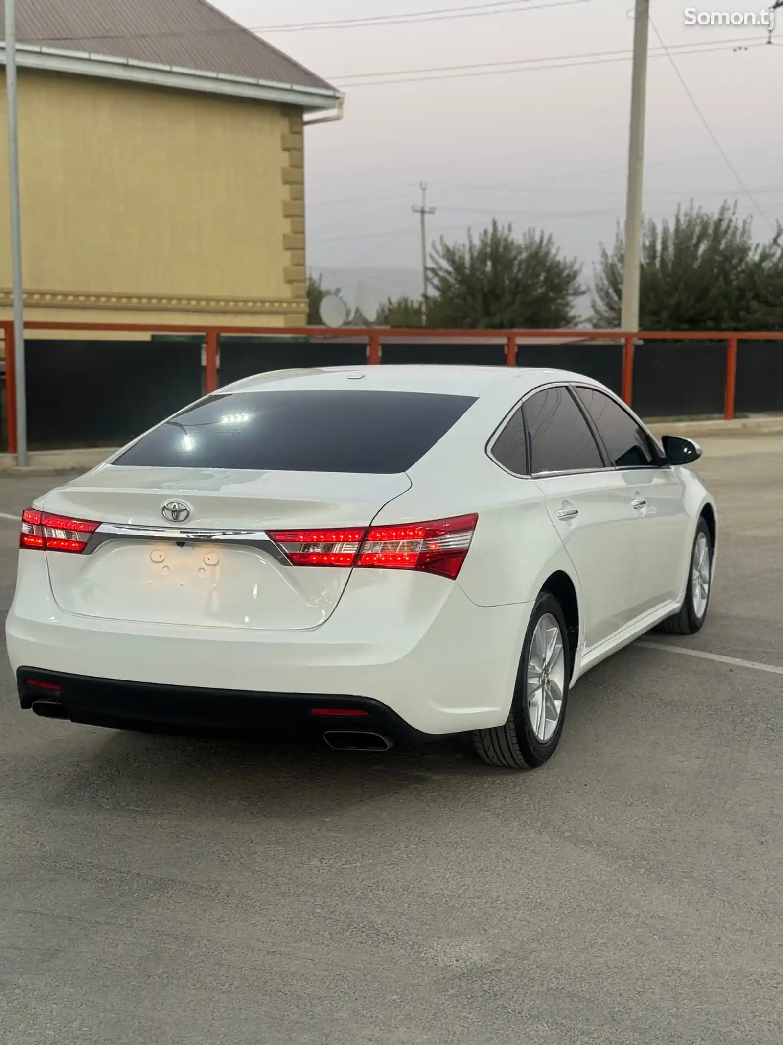 Toyota Avalon, 2015-5