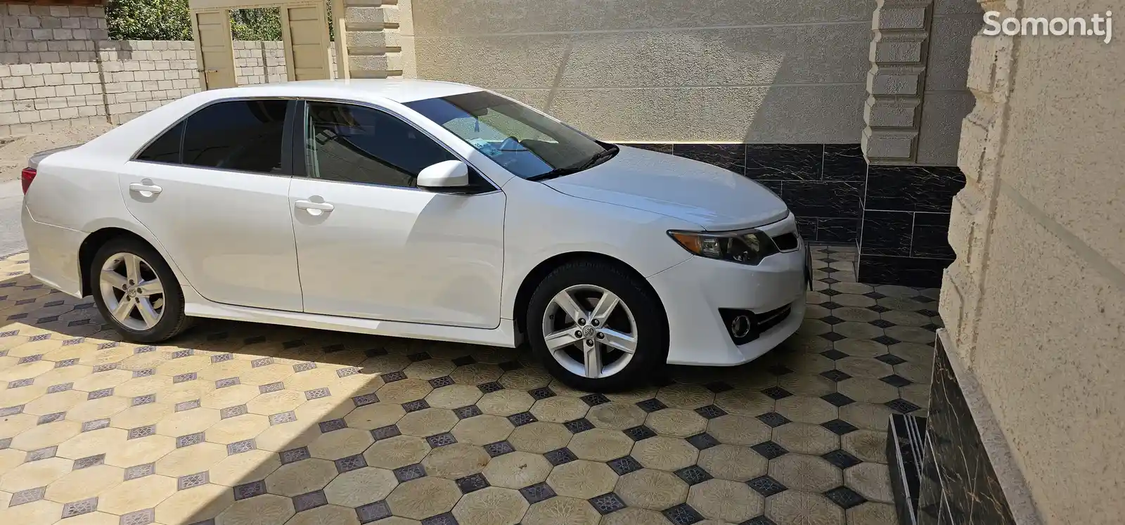 Toyota Camry, 2012-5