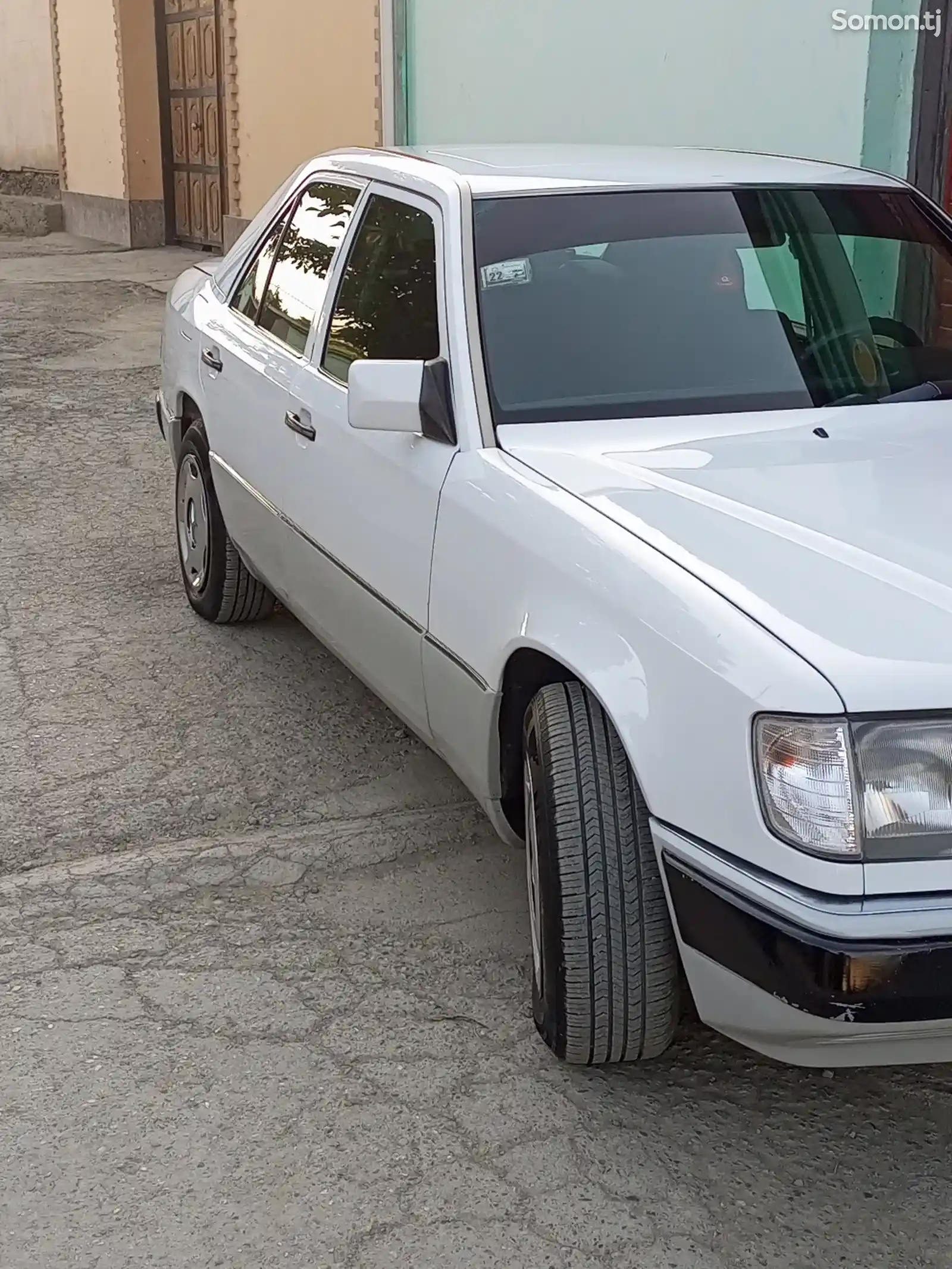 Mercedes-Benz W124, 1992-2