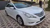 Hyundai Sonata, 2010-2