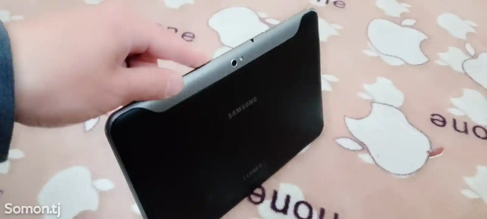 Планшет Samsung Galaxy Tab 8.9-1