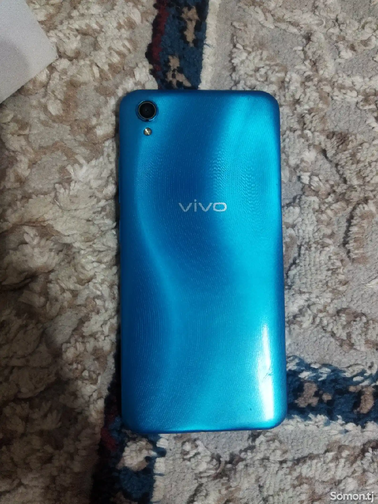 Vivo Y1s-4