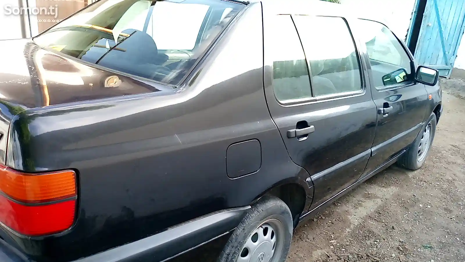 Volkswagen Vento, 1994-2