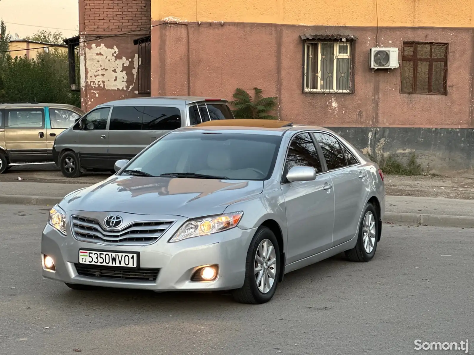 Toyota Camry, 2011-4