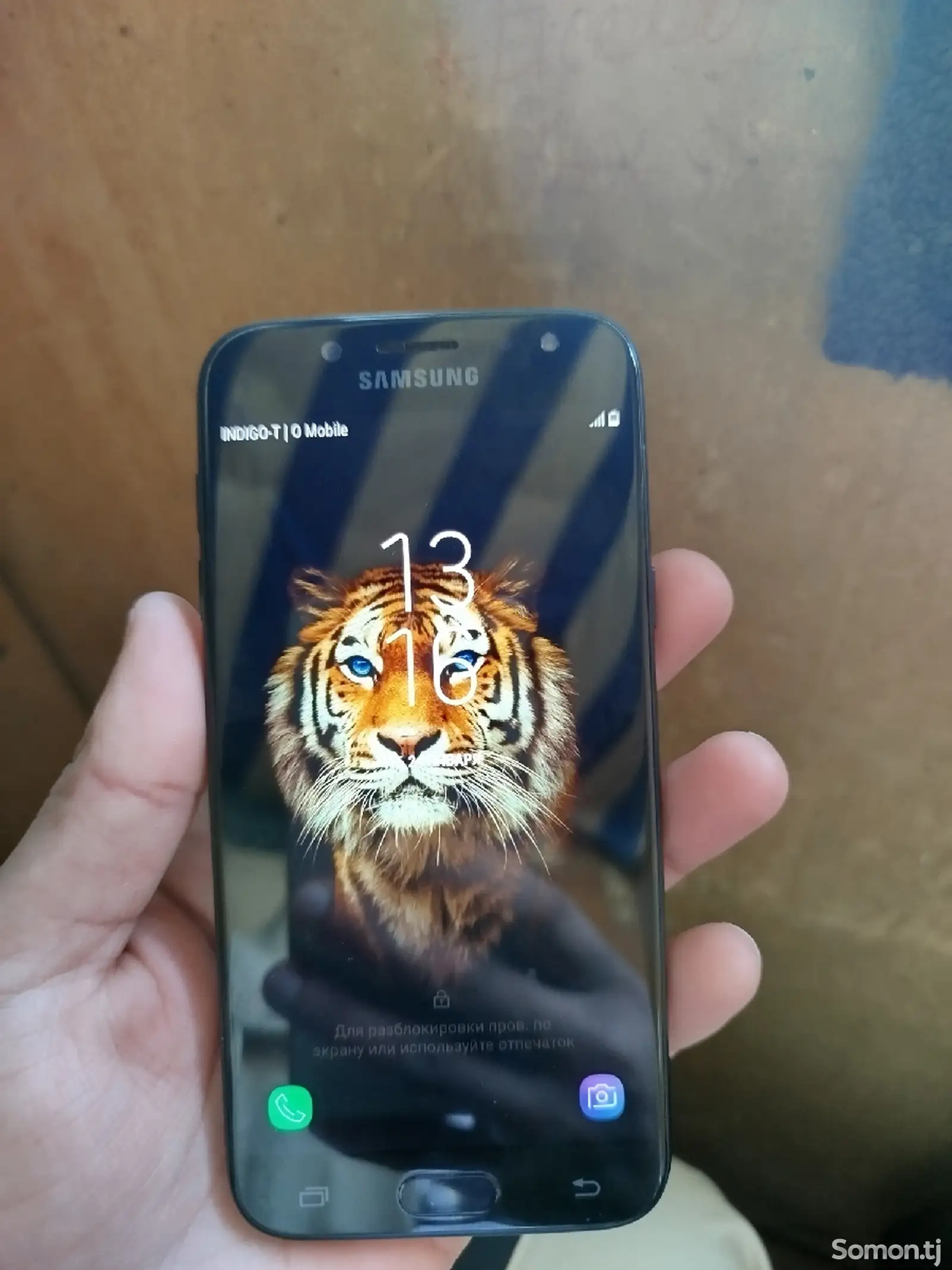 Samsung Galaxy J5 17-1