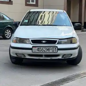 Daewoo Nexia, 1996