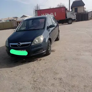 Opel Zafira, 2006