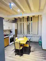 4-комн. квартира, 11 этаж, 120м², Сомони-4