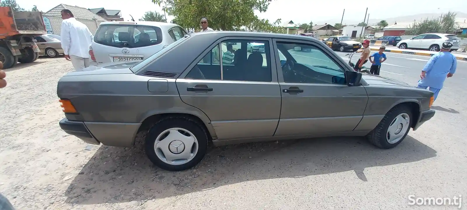 Mercedes-Benz W201, 1990-3