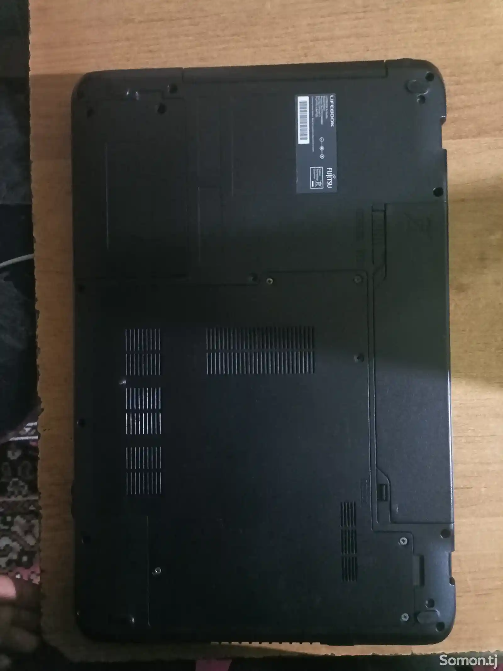 Ноутбук Fujitsu Lifebook AH531-4