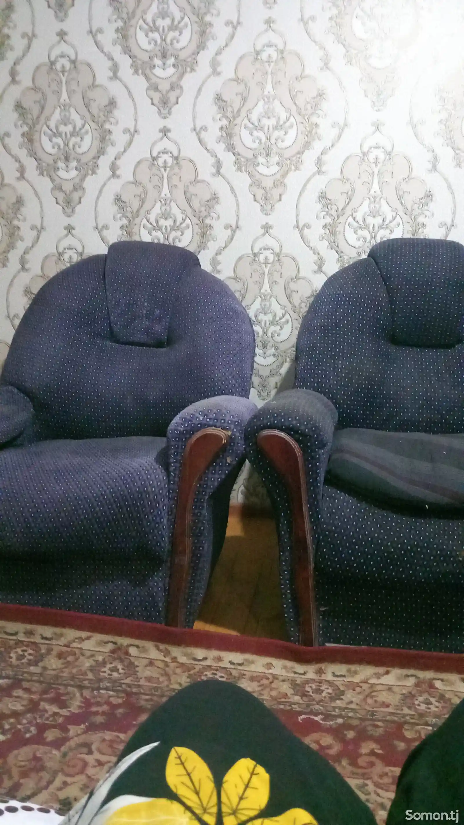 Диван и кресло-2