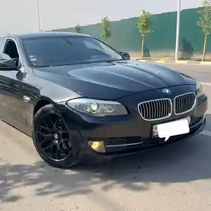 BMW 5 series, 2013