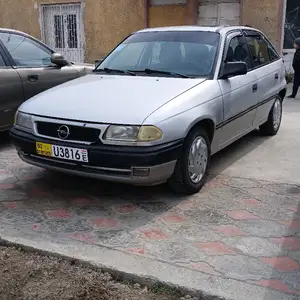 Opel Astra F, 1992