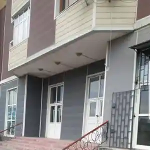 Помещение под магазин / салон, 140м², зарафшон