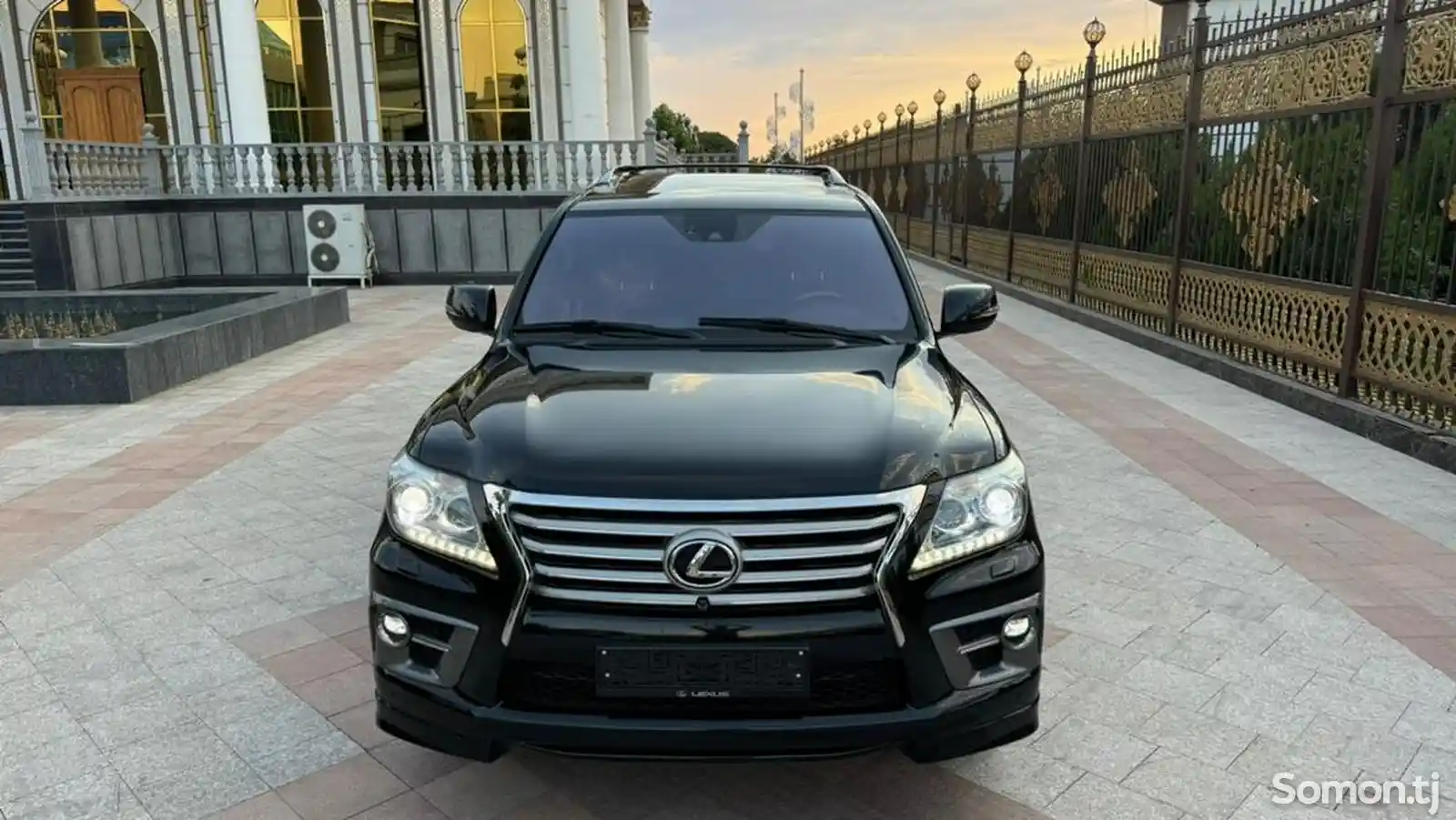 Lexus LX series, 2013-12