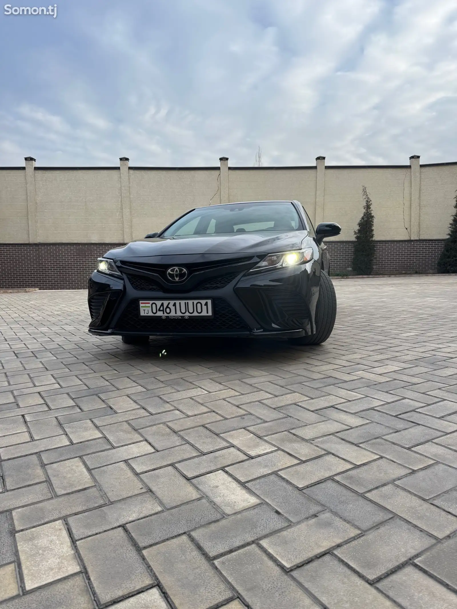 Toyota Camry, 2018-1