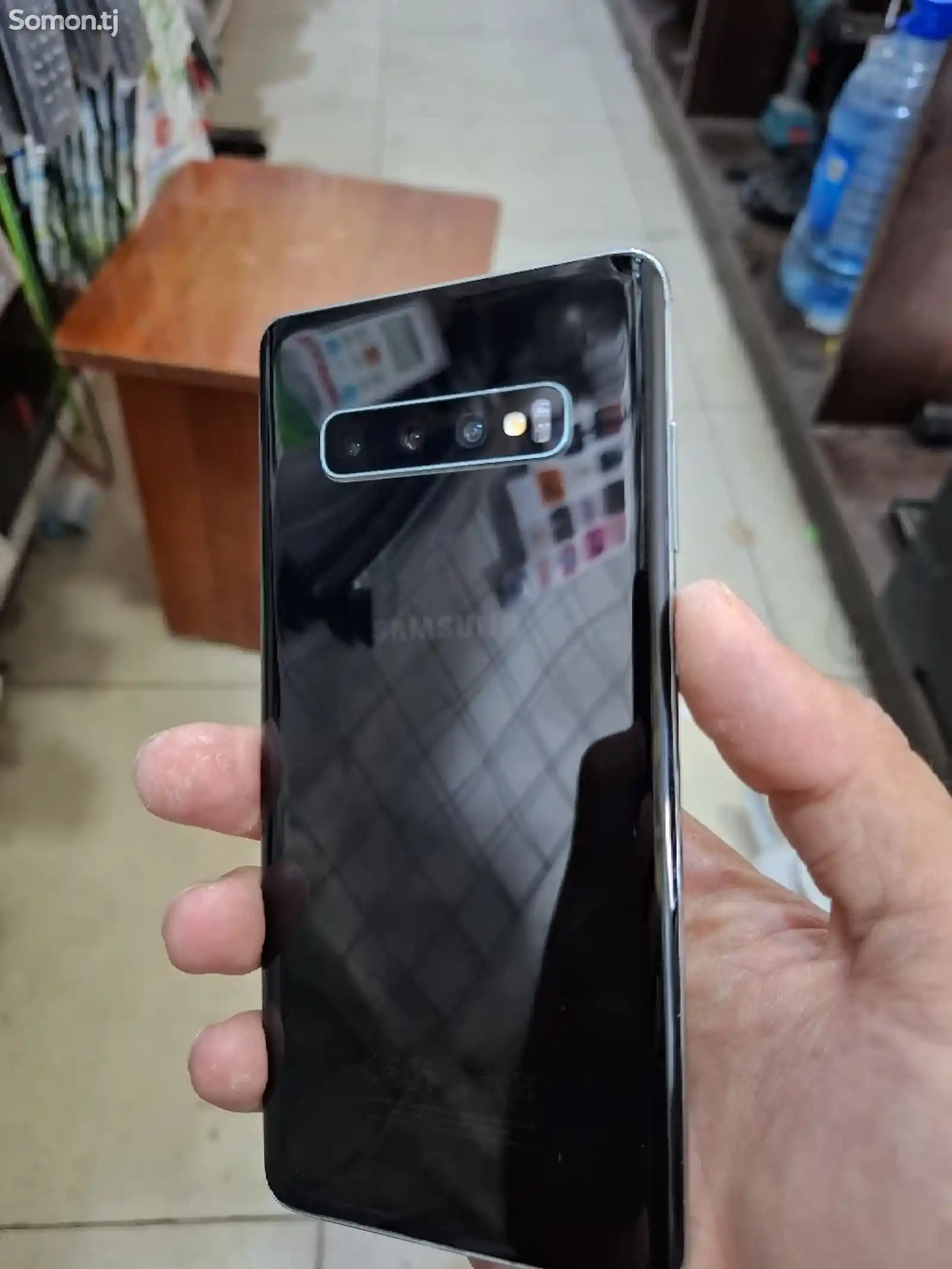 Samsung Galaxy S10+ 128Gb RM8-1