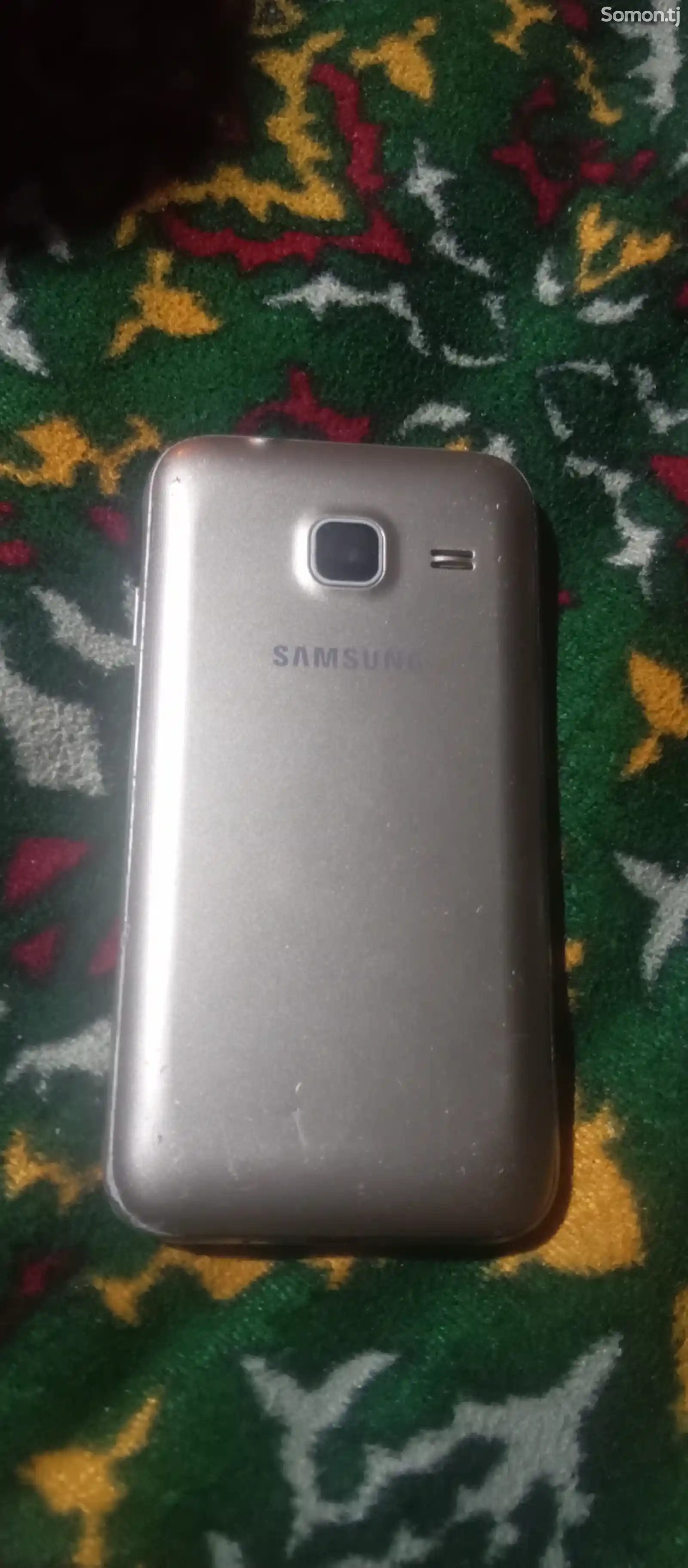 Samsung Galaxy j1-4