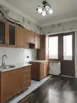 4-комн. квартира, 1 этаж, 100 м², Фирдавсӣ-10