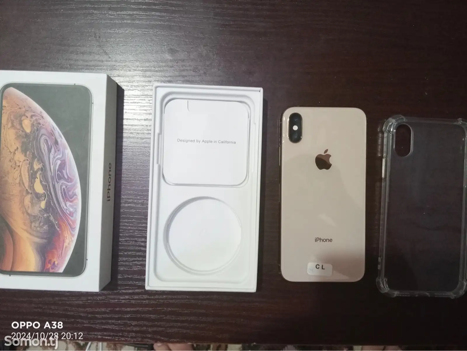 Apple iPhone Xs, 64 gb, Gold-3