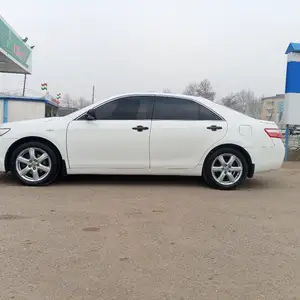 Toyota Camry, 2008