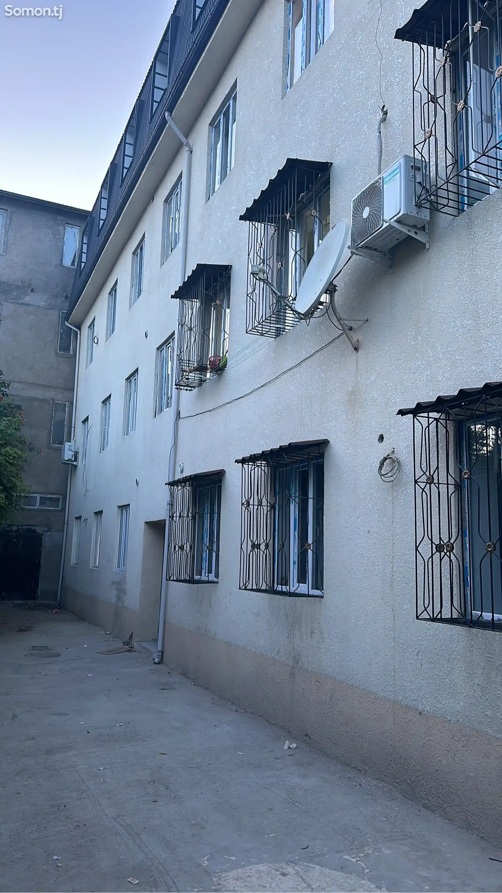 2-комн. квартира, 3 этаж, 43 м², Фирдавси-9