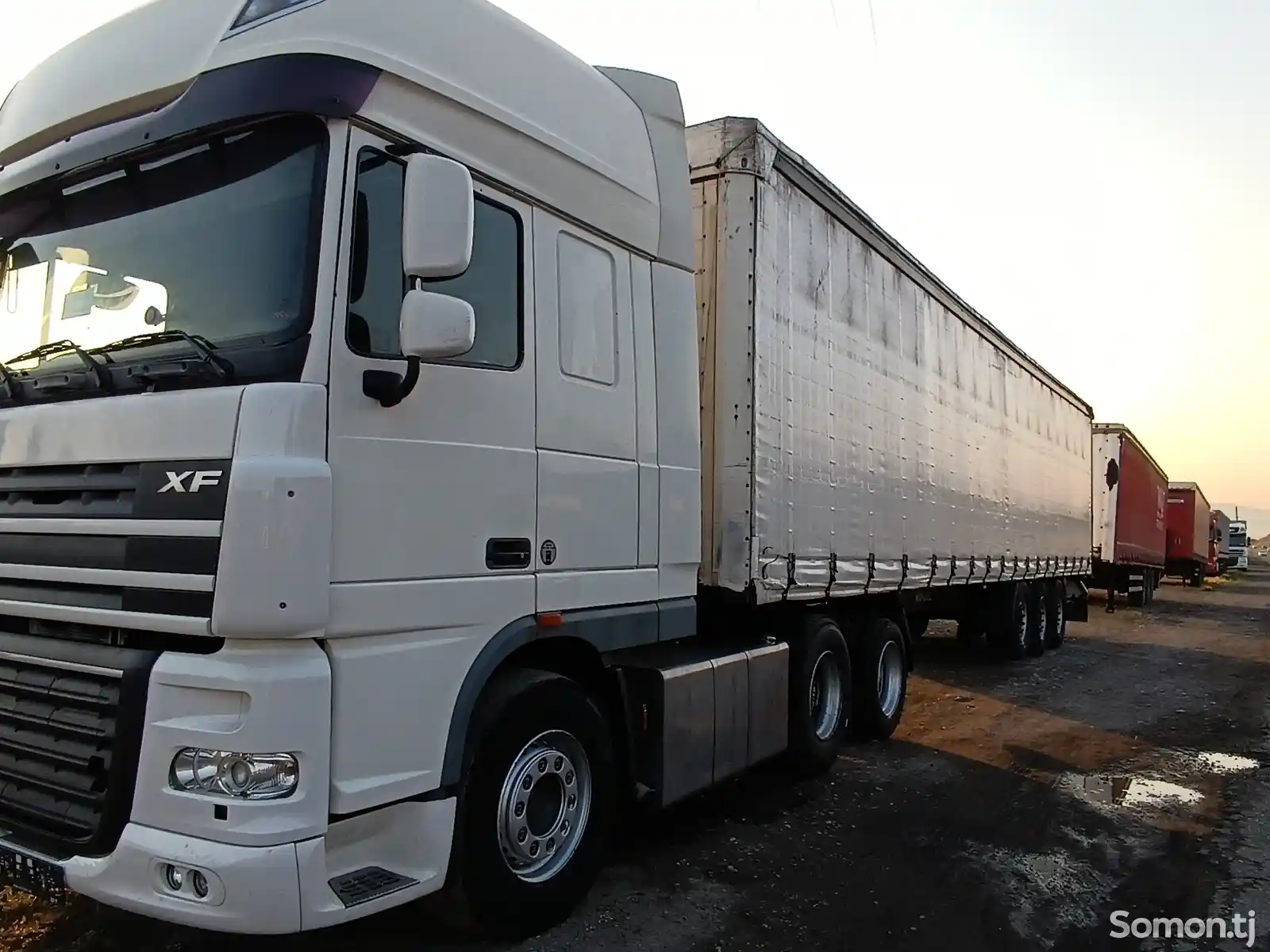 Седельный тягач Daf XF , 2007-8