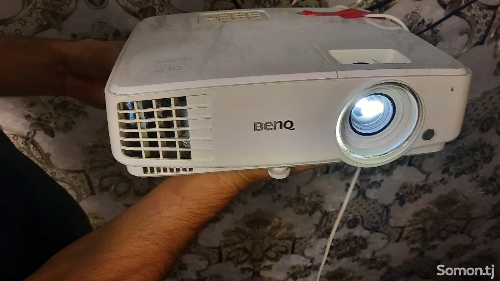 Проектор BENQ-6