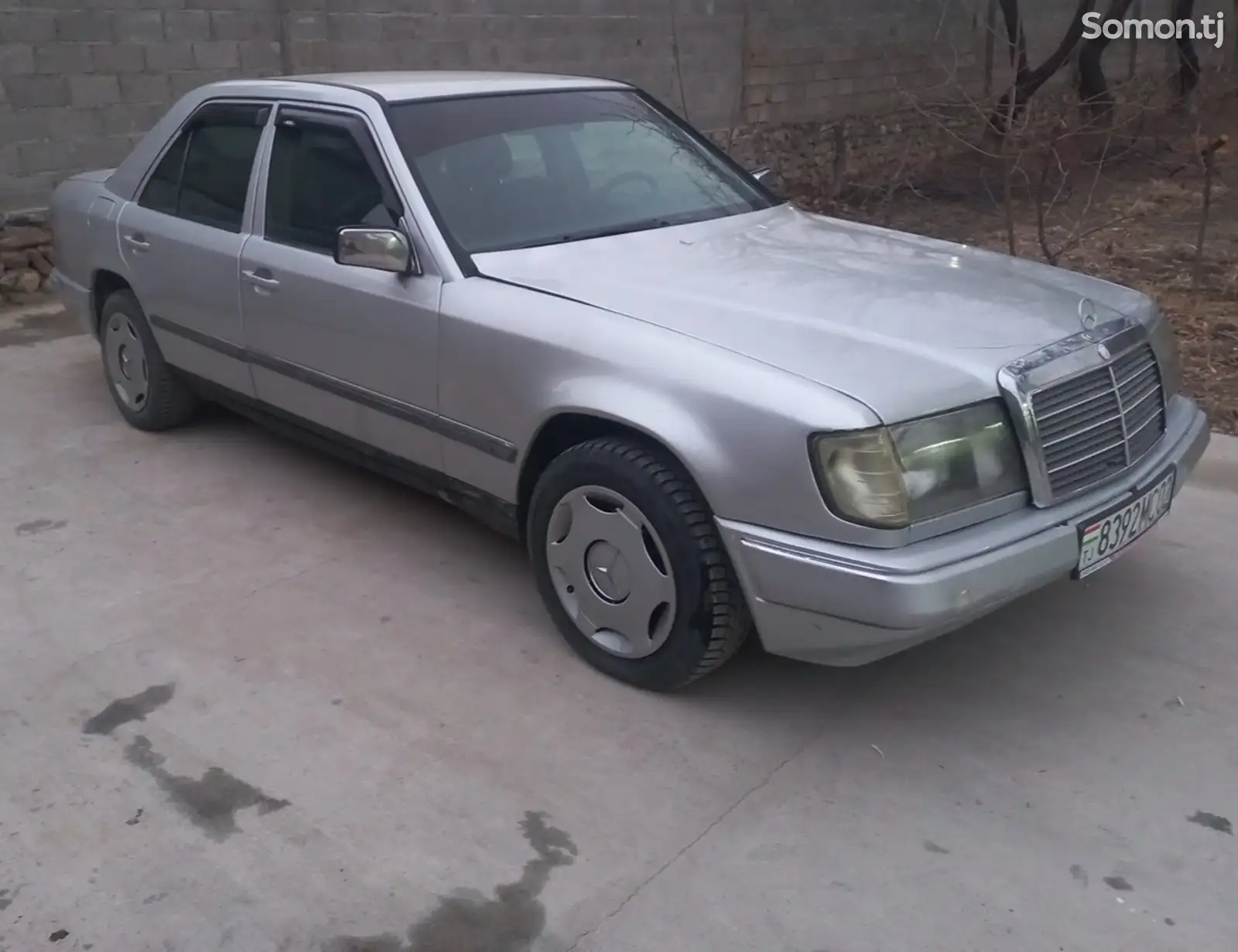 Mercedes-Benz W124, 1989-1