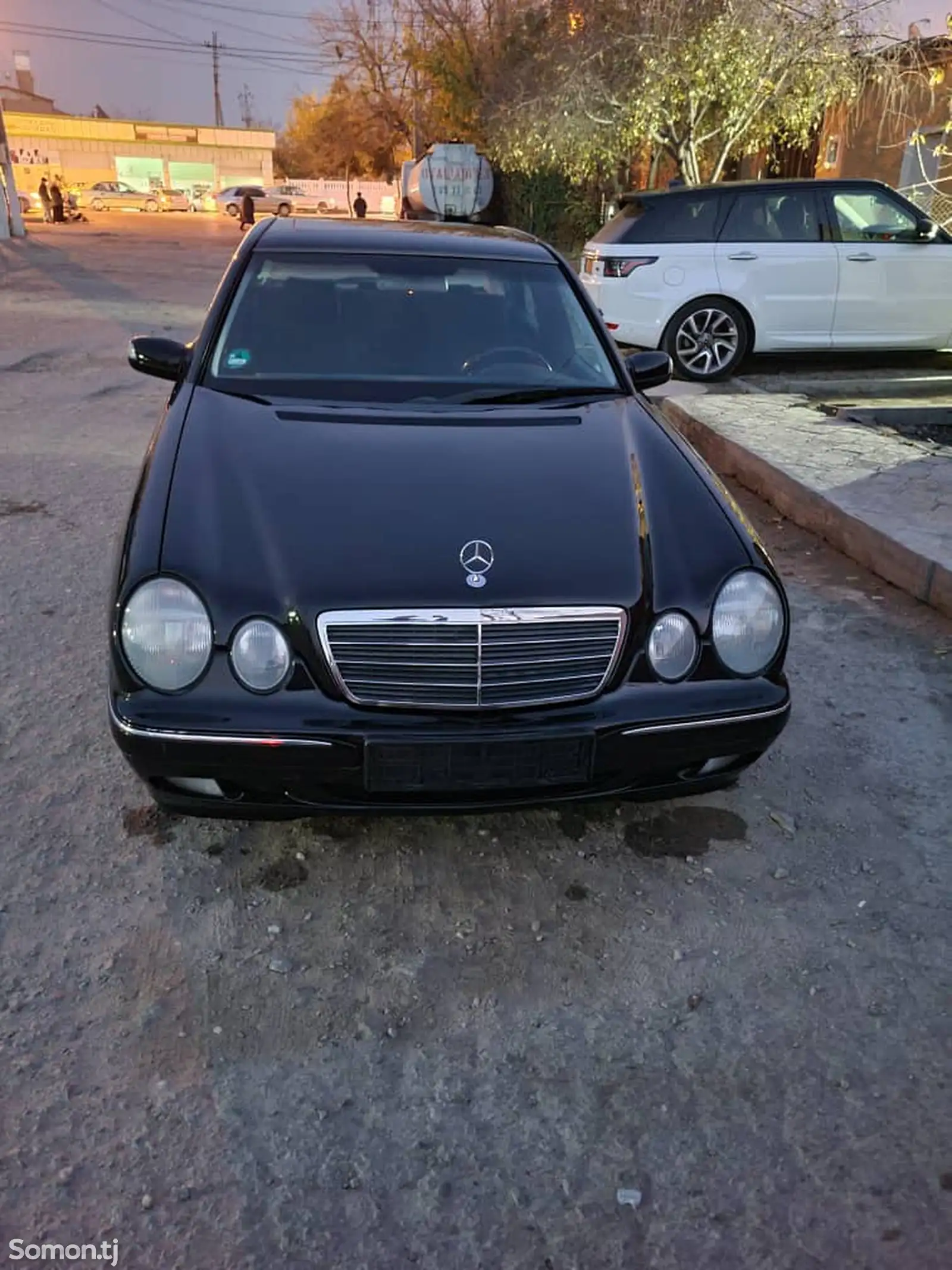 Mercedes-Benz E class, 2000-4