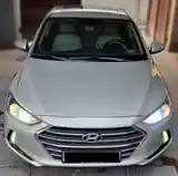 Hyundai Elantra, 2017-3