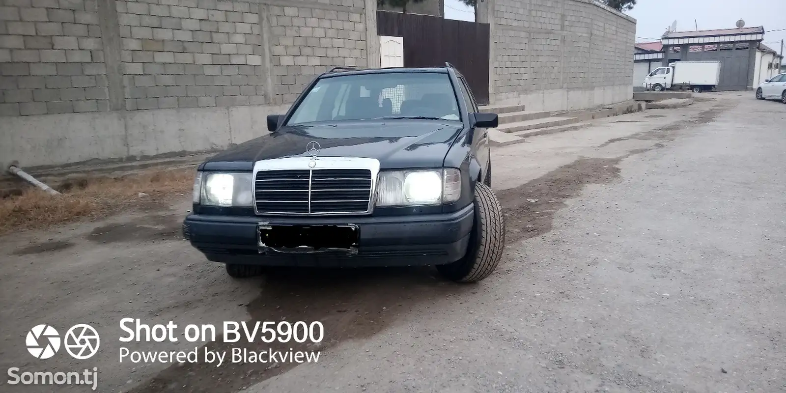 Mercedes-Benz W124, 1990-1