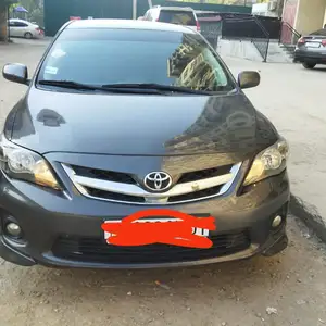 Toyota Corolla, 2013