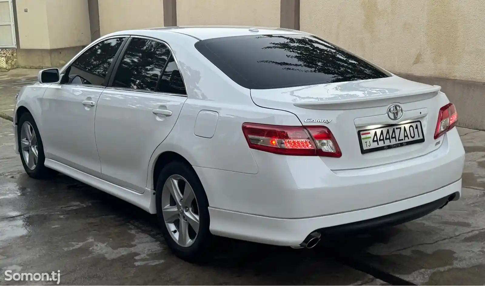 Toyota Camry, 2010-6