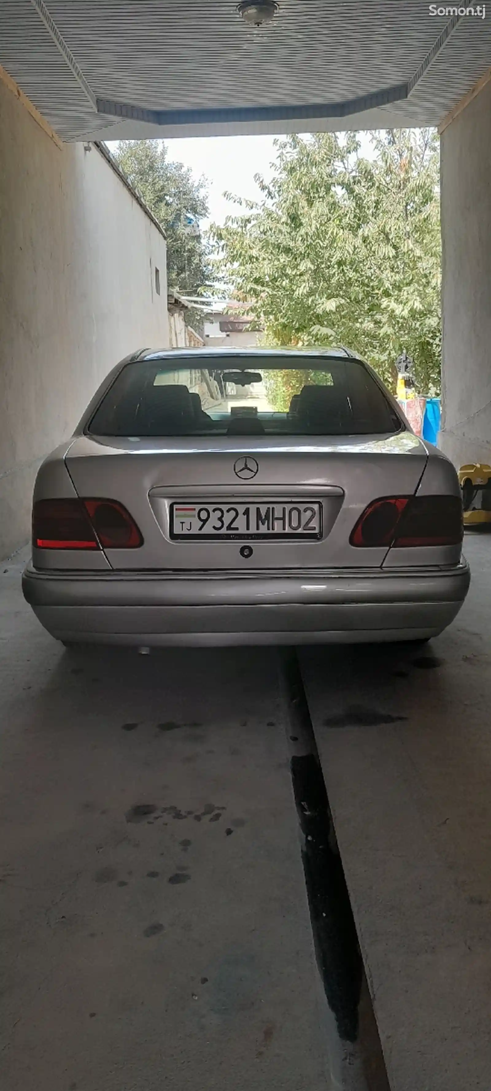 Mercedes-Benz E class, 1996-3