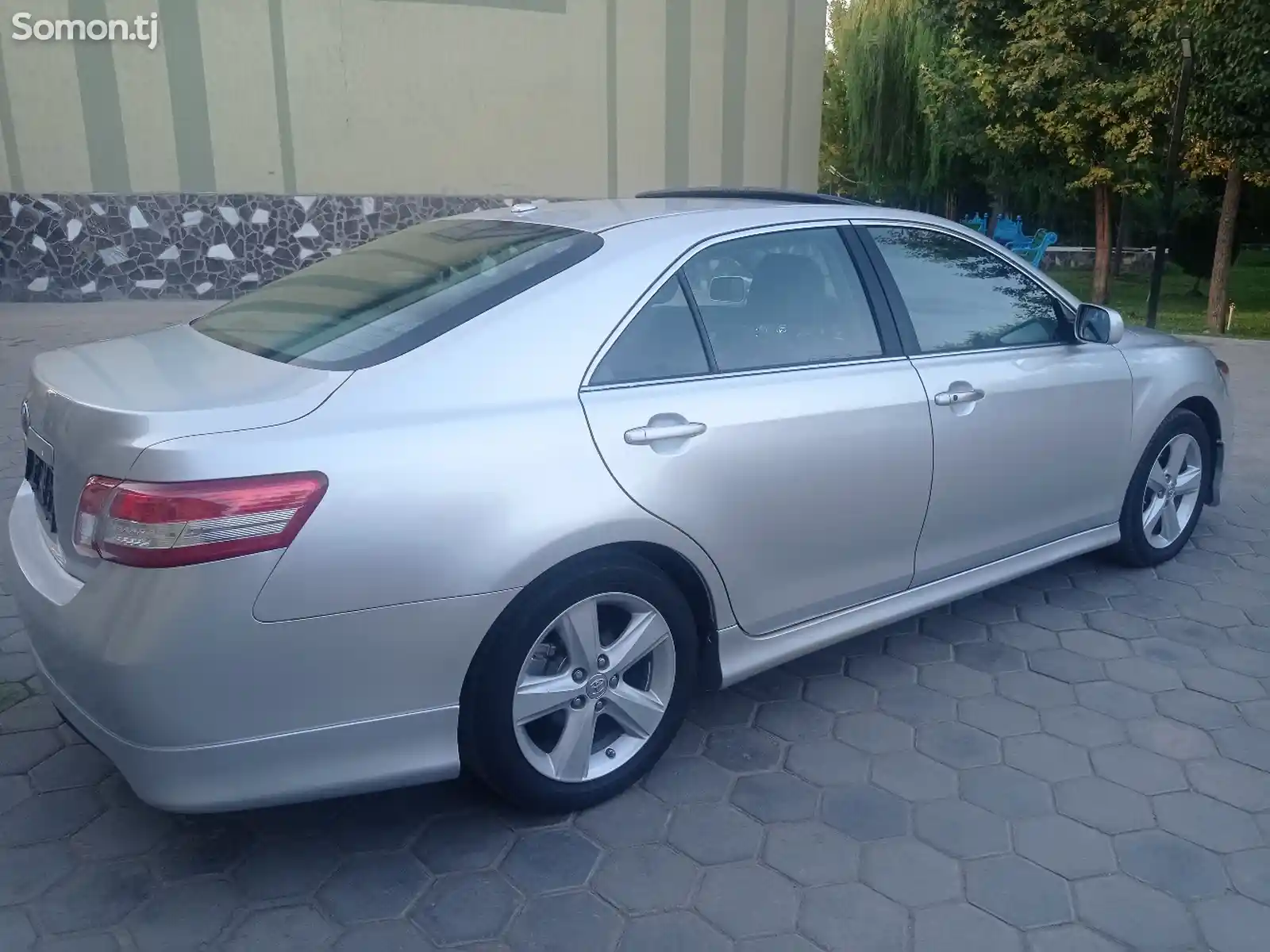 Toyota Camry, 2010-6