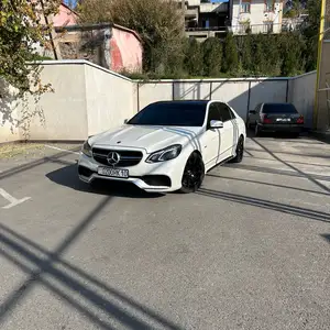 Mercedes-Benz E class, 2012