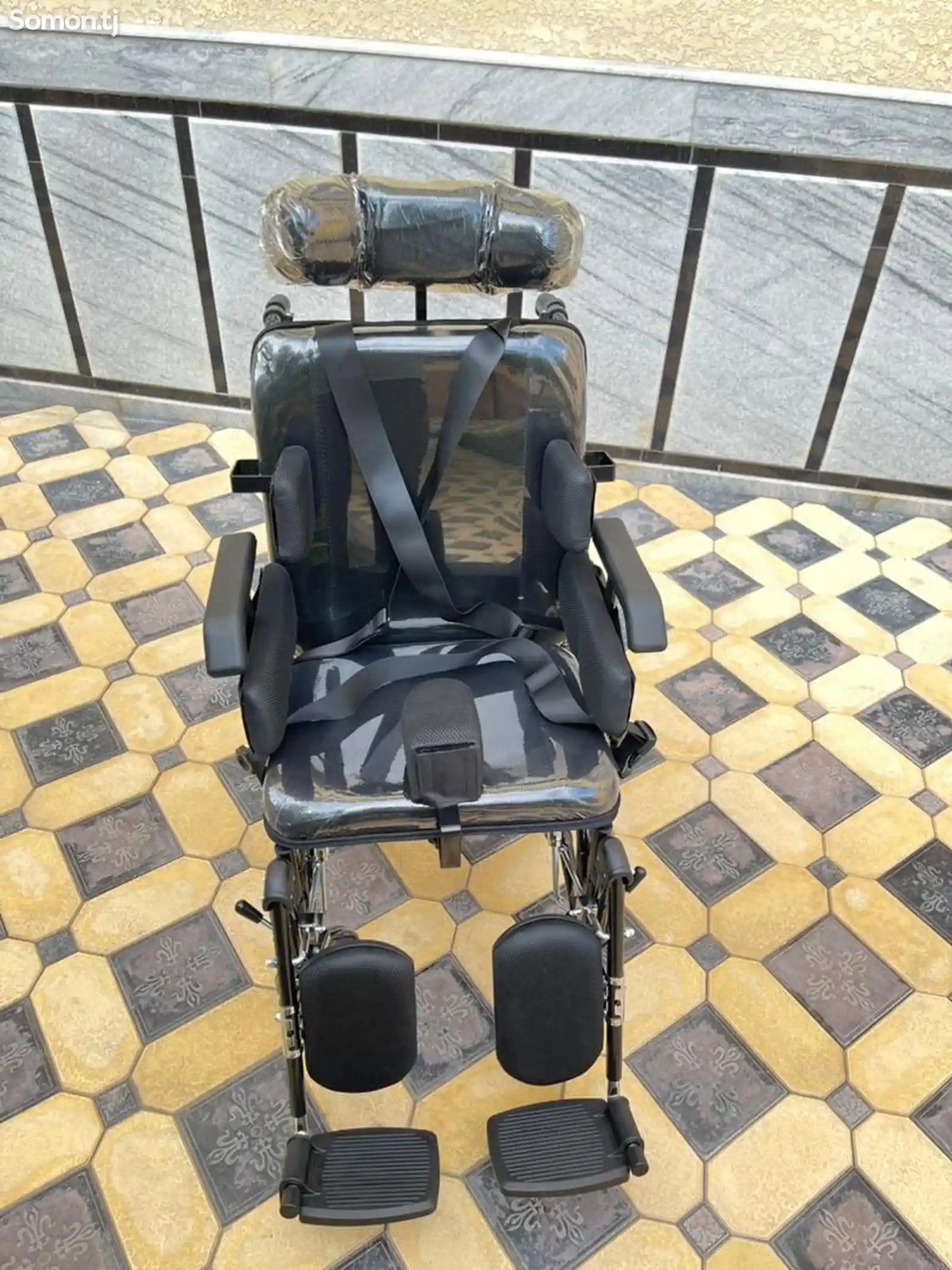 Подростковая инвалидная коляска для ДЦП-1