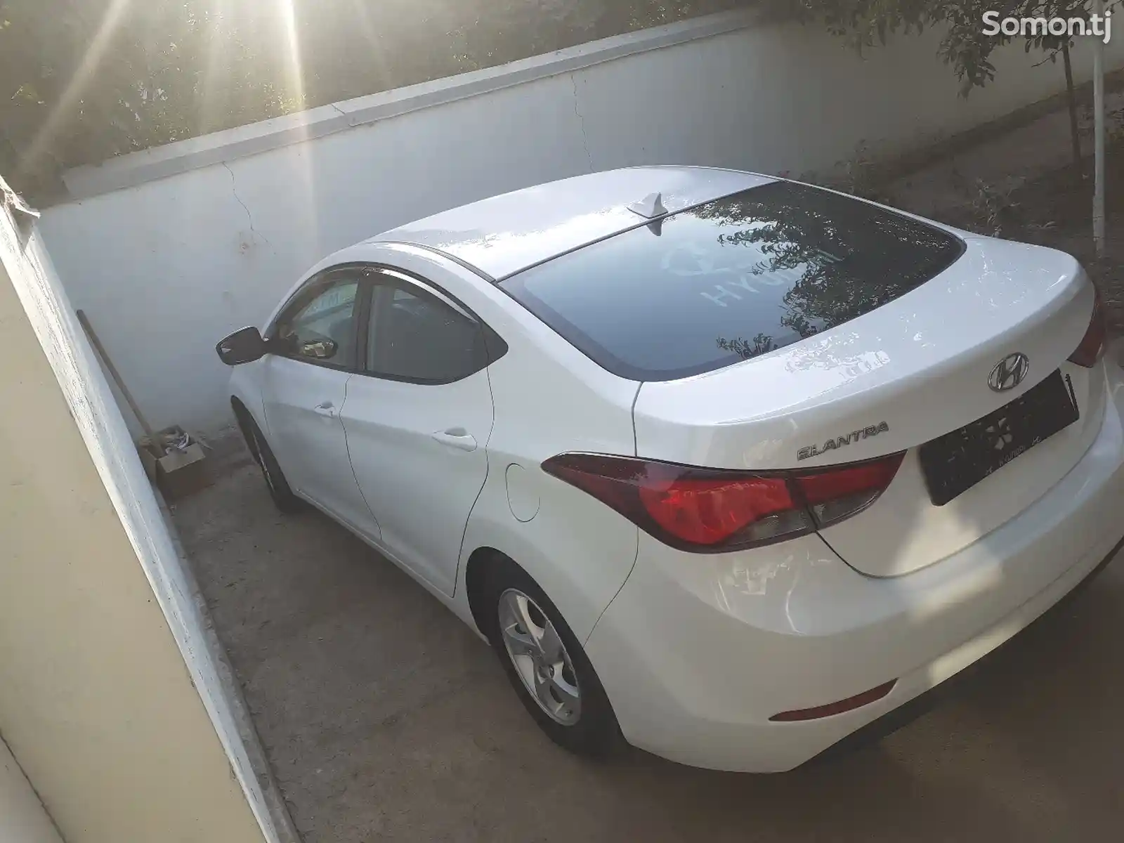 Hyundai Elantra, 2015-4