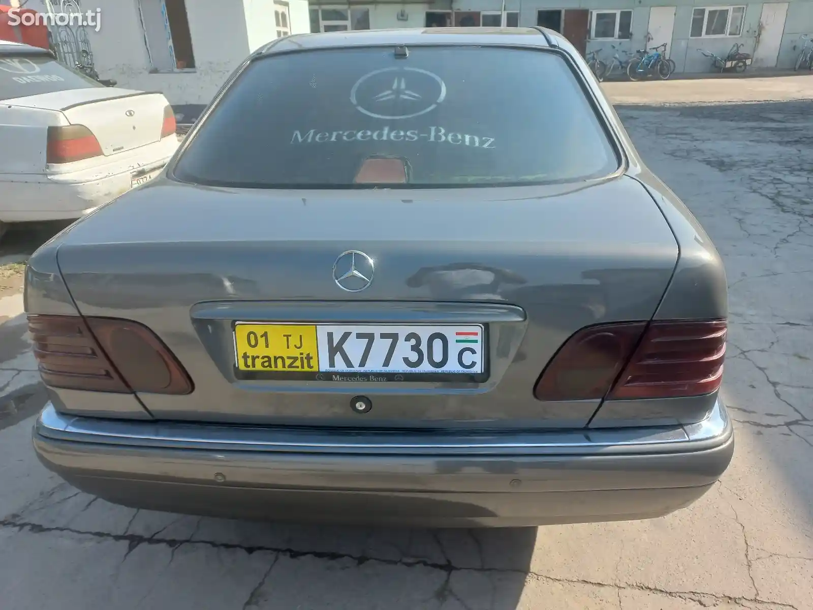 Mercedes-Benz E class, 1996-4