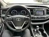 Toyota Highlander, 2015-8