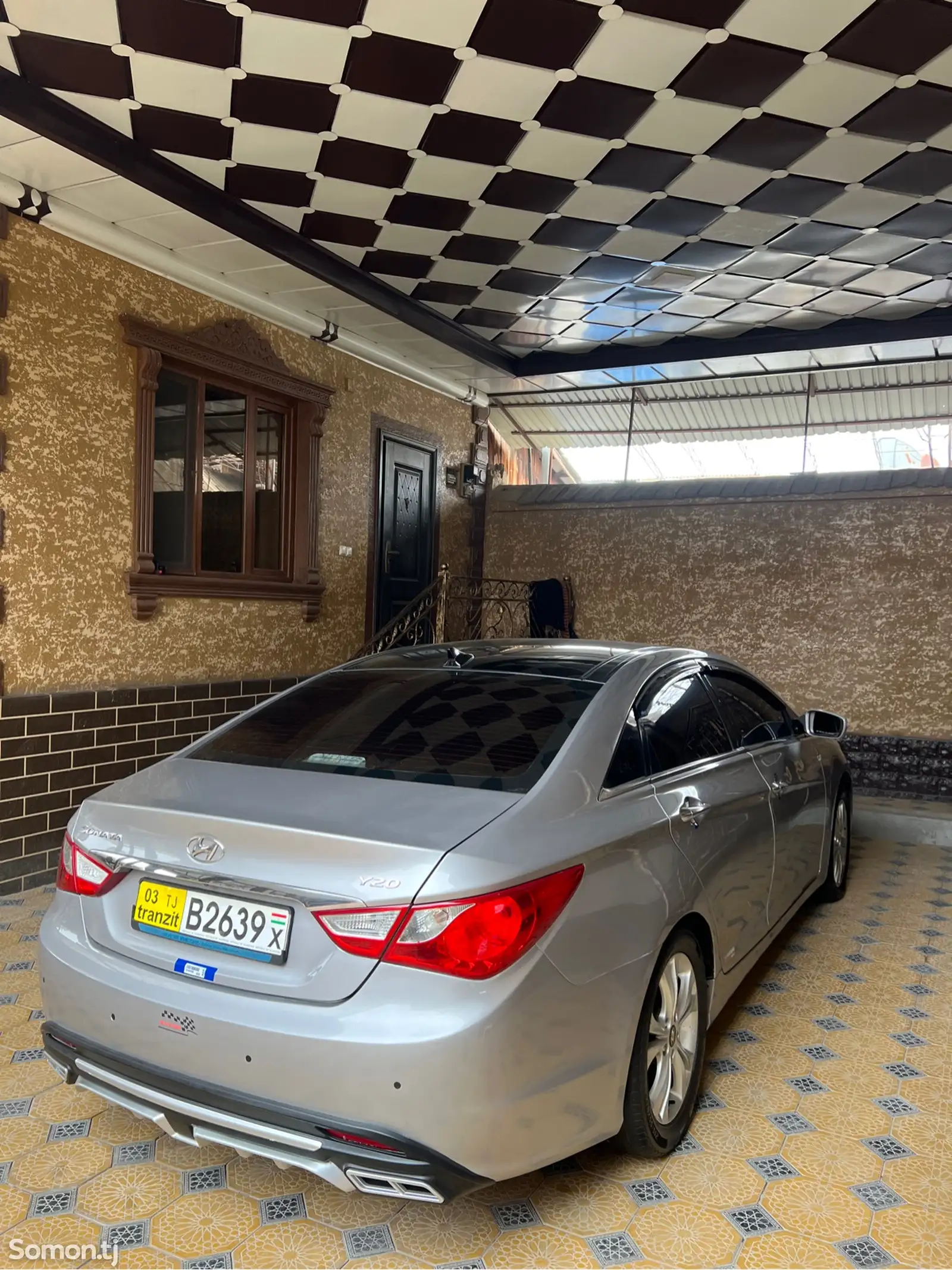 Hyundai Sonata, 2010-1