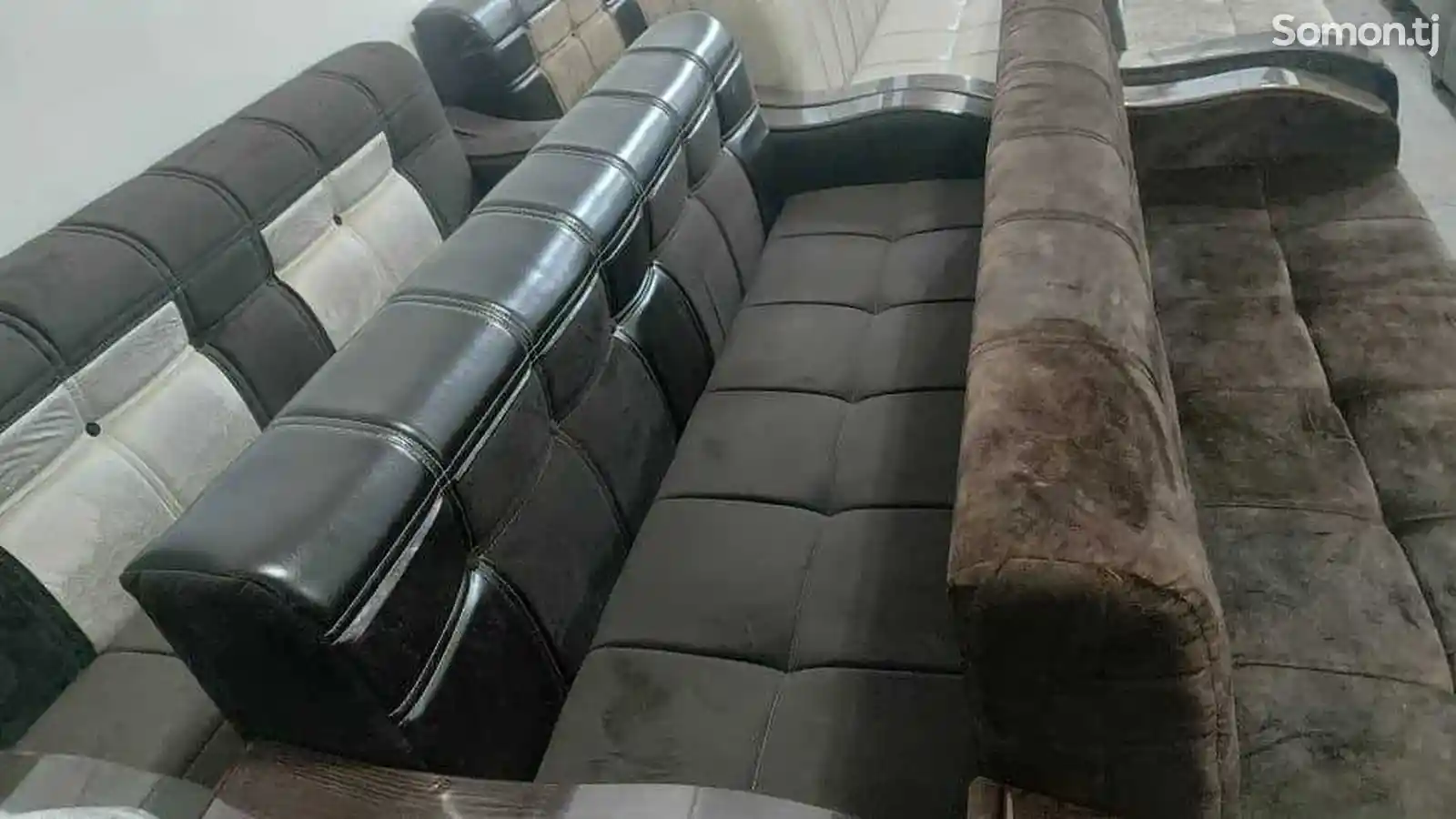 Мягкий диван-3