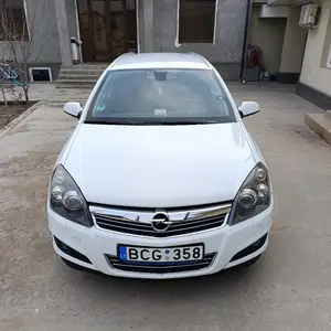 Opel Astra H, 2008