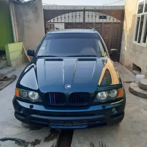 BMW X5, 2001