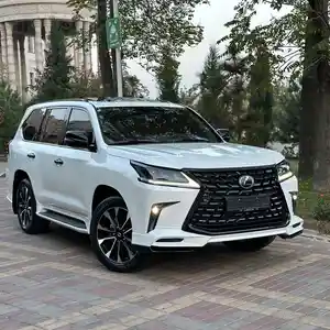 Lexus LX series, 2017