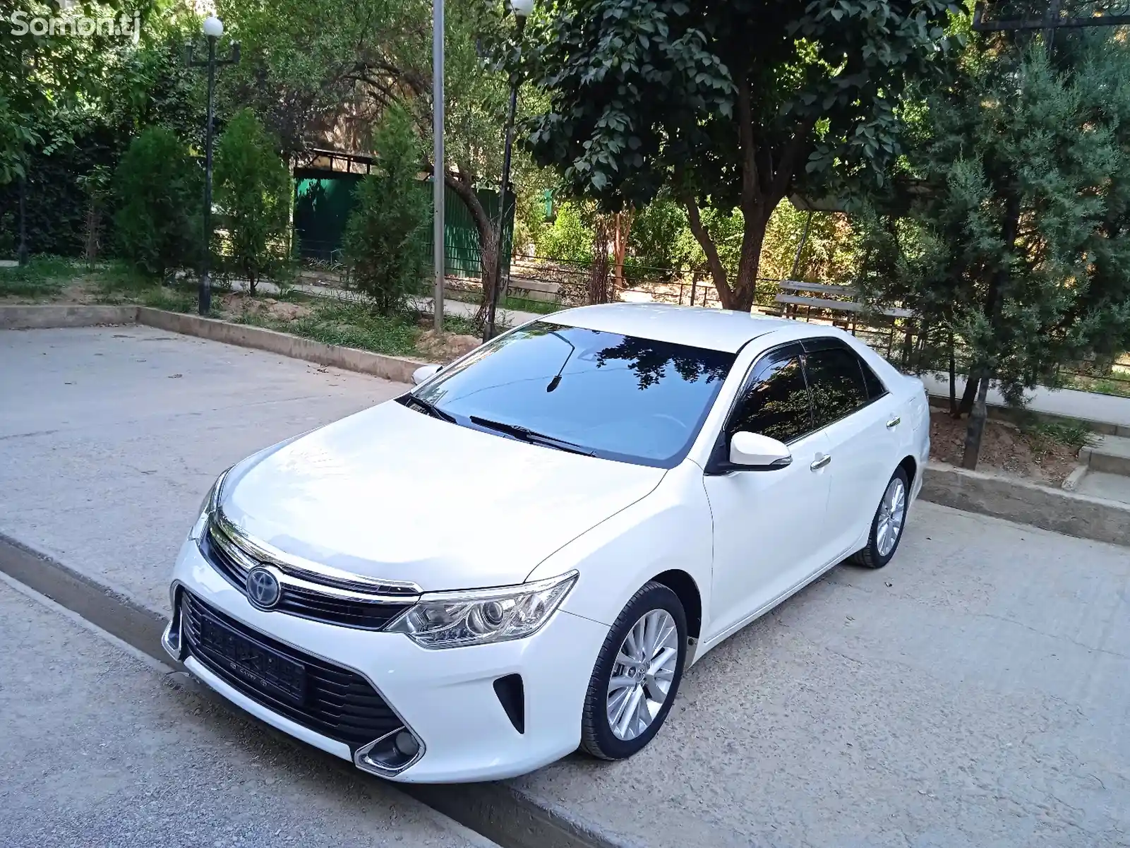 Toyota Camry, 2015-3