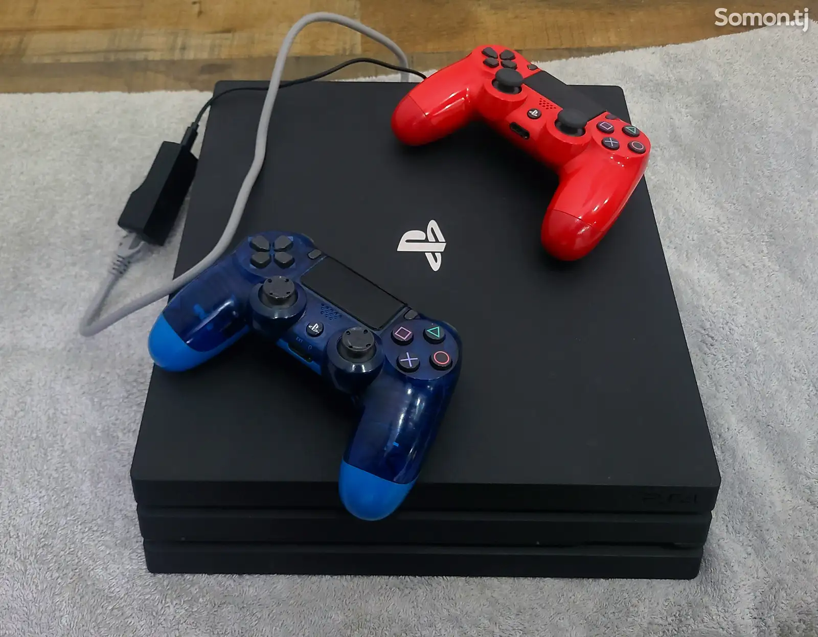 Игровая приставка Sony PlayStation 4 pro Goldhen-1